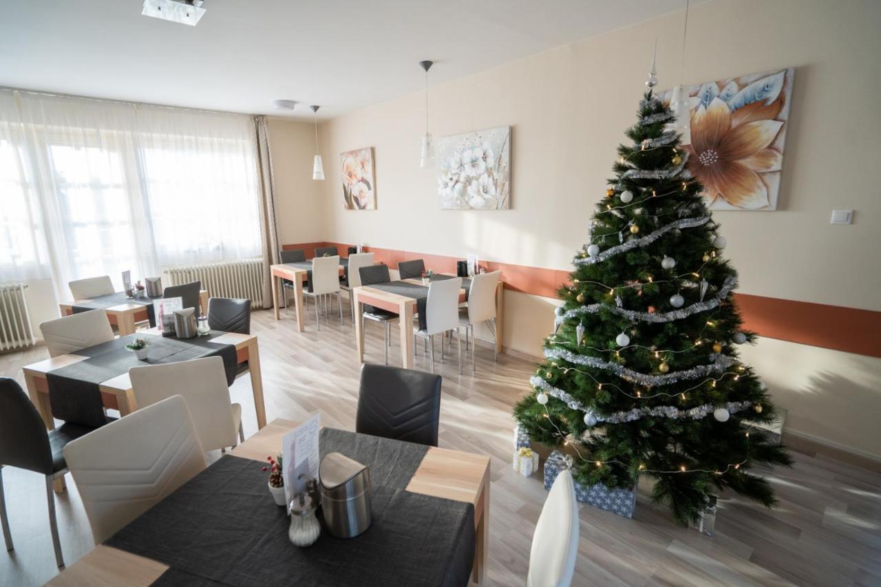 Szilvia Gaestehaus Bük Exteriér fotografie